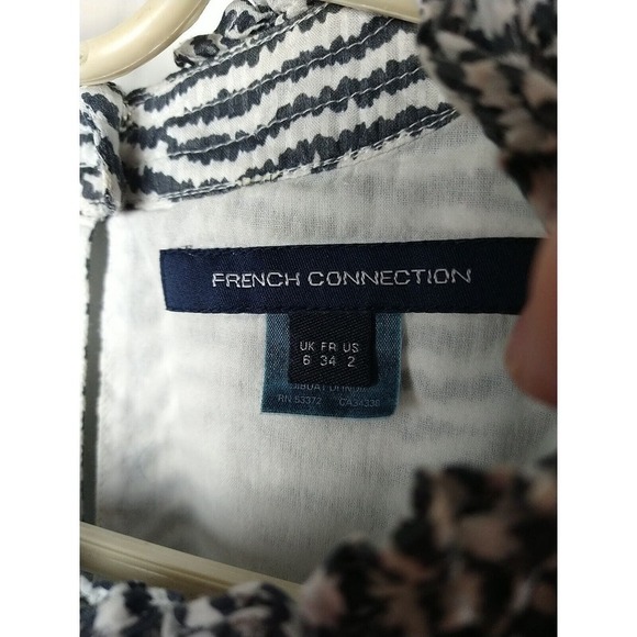 $ French Connection Black White Zebra Lined Ruffled Trim Keyhole Tank. Size 2 - Picture 5 of 7